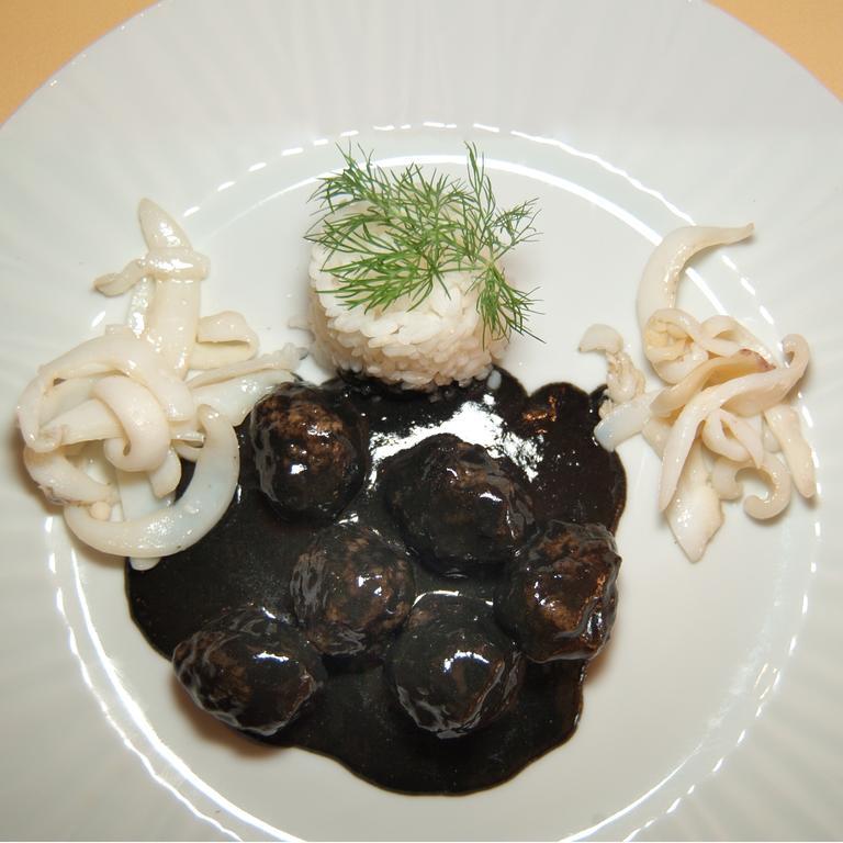 Restaurante Tall De Conill Hotel 2*